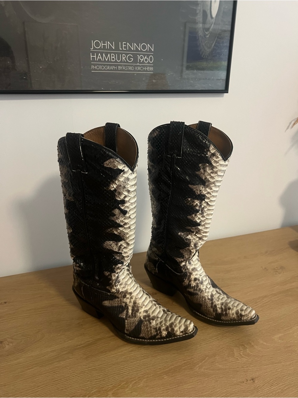 Boot Barn Women's Black and Cream Snake-Print Cowboy Boots - Picture 8 of 9